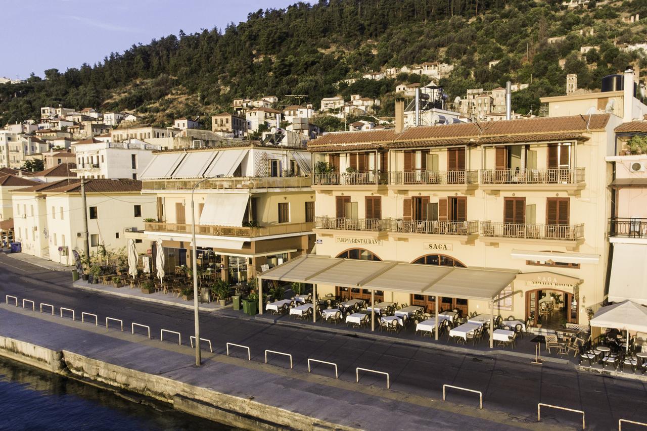 Saga Pension Gythio Buitenkant foto